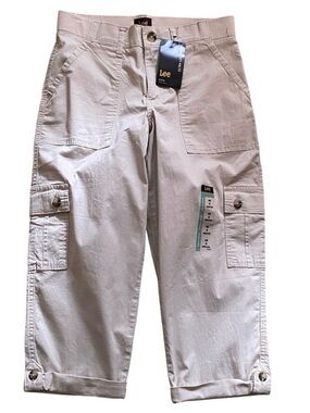 Lee Flex-To-Go Cargo Capri Pants Tan Size 4 Mid Rise Stretch Utility Pockets